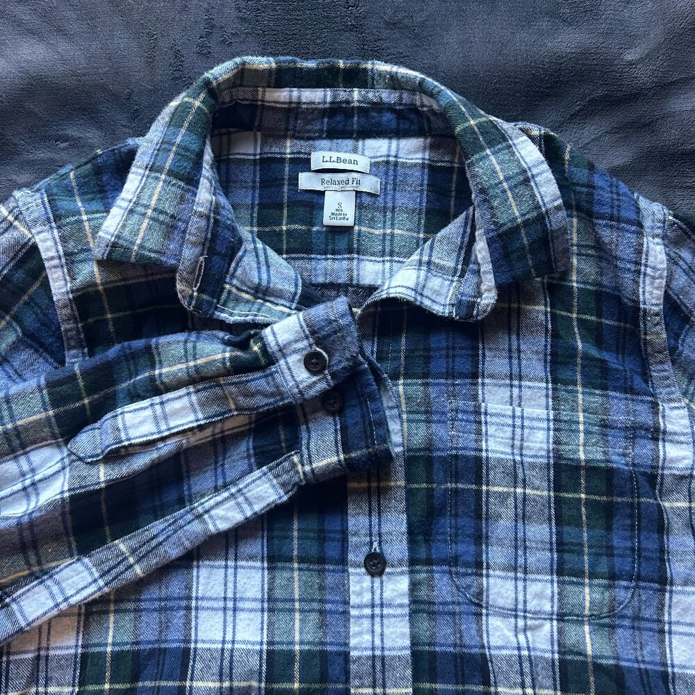L.L.Bean Relaxed Fit Flannel Shirt S Blue Green Plaid Cotton Womens